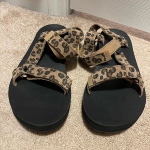 Teva women’s size 8.5